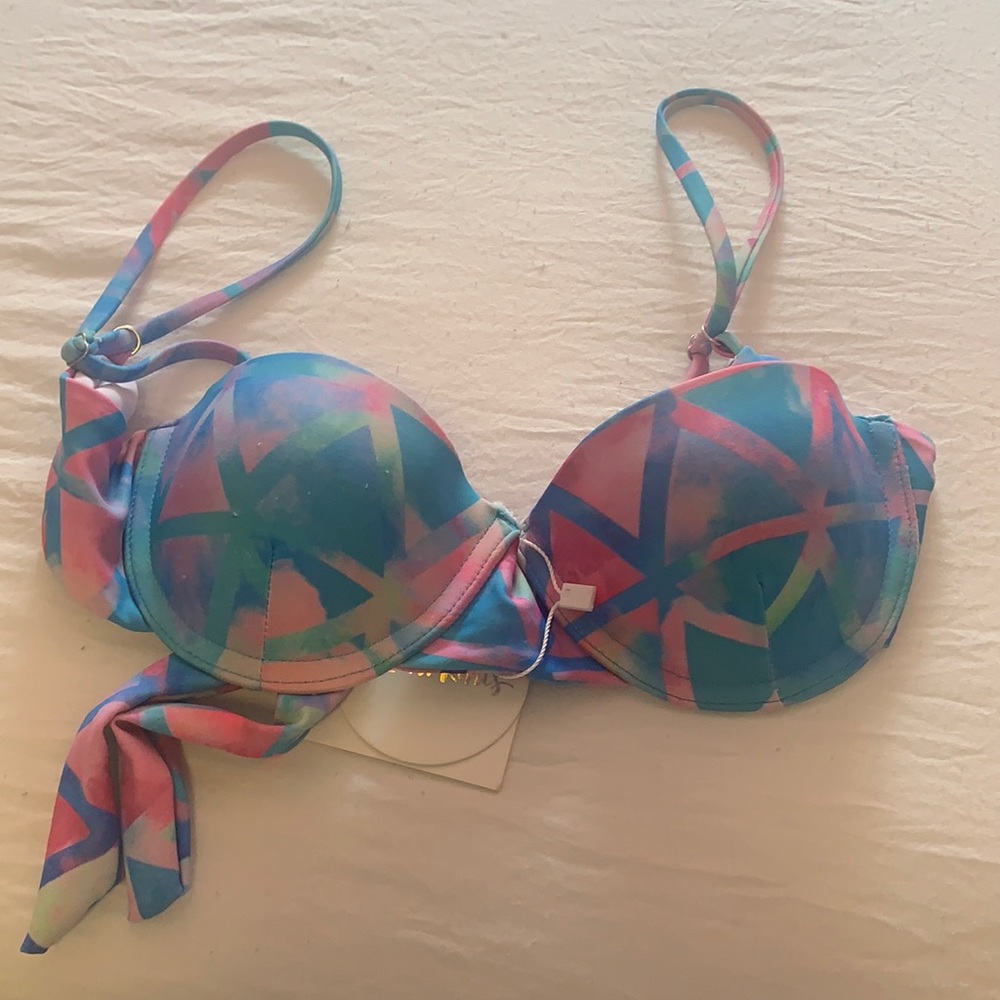 Kulani Bikini top- reposh, new with tags, top only